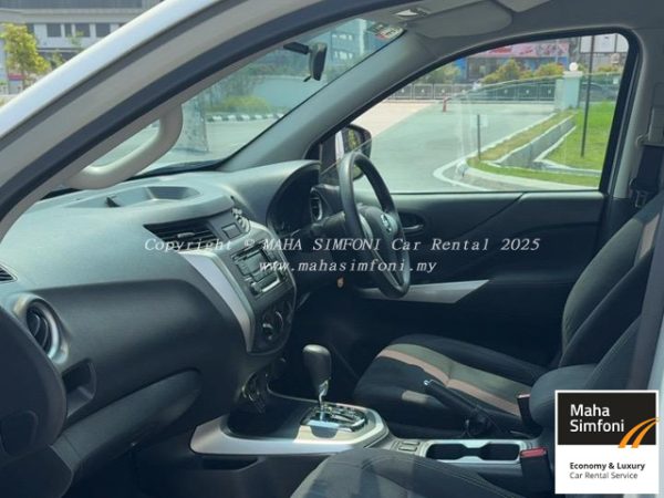 Nissan Navara 2.5A Diesel-Silver - Image 6